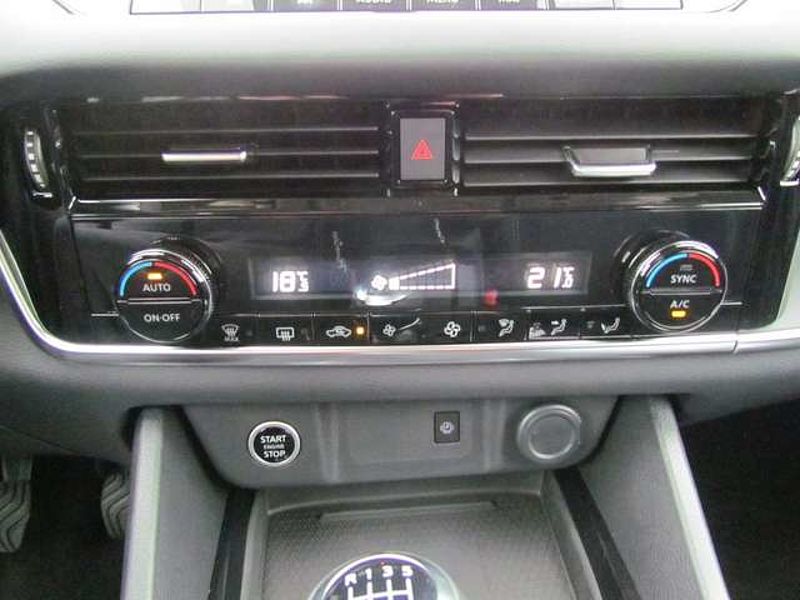 Nissan Qashqai 1.3 DIG-T MHEV Acenta *Navigation*Voll-LED*
